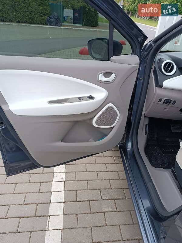 Хэтчбек Renault Zoe 2018 в Луцке фото 16 Хэтчбек Renault Zoe 2018 в Луцке
