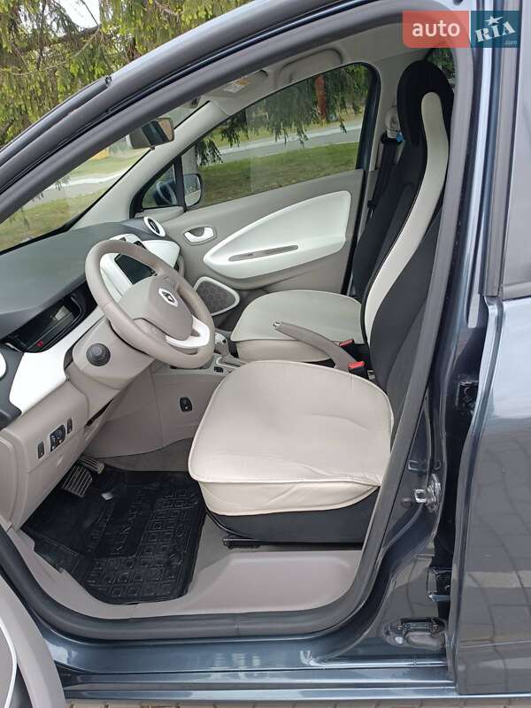Хэтчбек Renault Zoe 2018 в Луцке фото 17 Хэтчбек Renault Zoe 2018 в Луцке