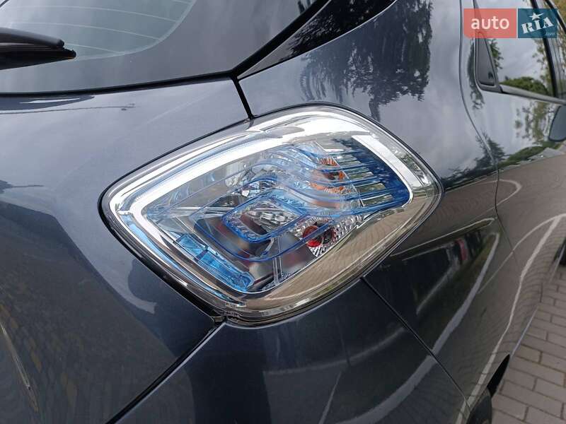 Хэтчбек Renault Zoe 2018 в Луцке фото 12 Хэтчбек Renault Zoe 2018 в Луцке