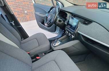 Хэтчбек Renault Zoe 2022 в 