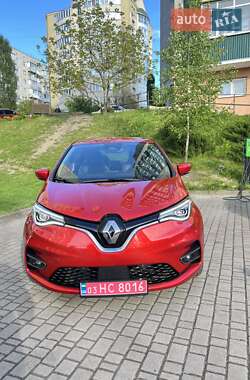 Хэтчбек Renault Zoe 2020 в 