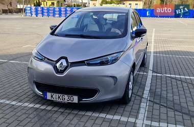 Хетчбек Renault Zoe 2015 в 