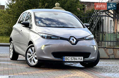 Хэтчбек Renault Zoe 2014 в 