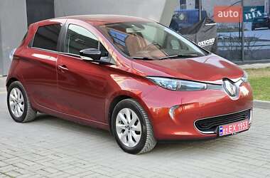 Хэтчбек Renault Zoe 2017 в 