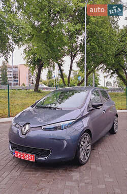 Хетчбек Renault Zoe 2019 в 