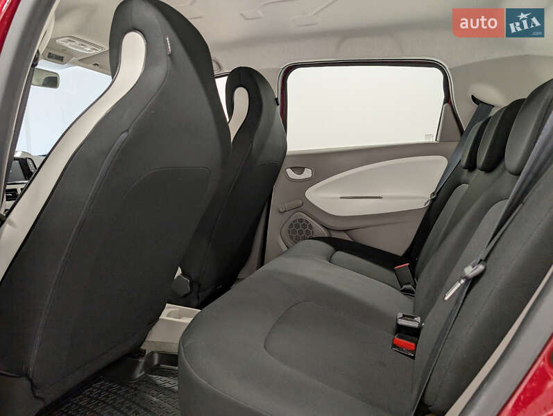 Хэтчбек Renault Zoe 2018 в Киеве