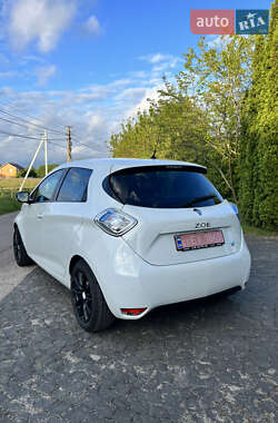Хэтчбек Renault Zoe 2016 в 