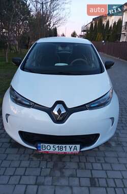 Хэтчбек Renault Zoe 2018 в 