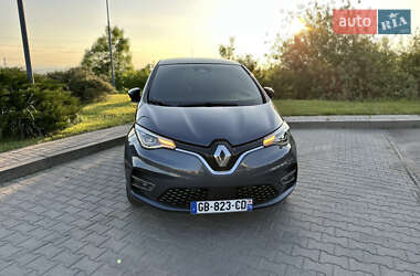 Хэтчбек Renault Zoe 2021 в 