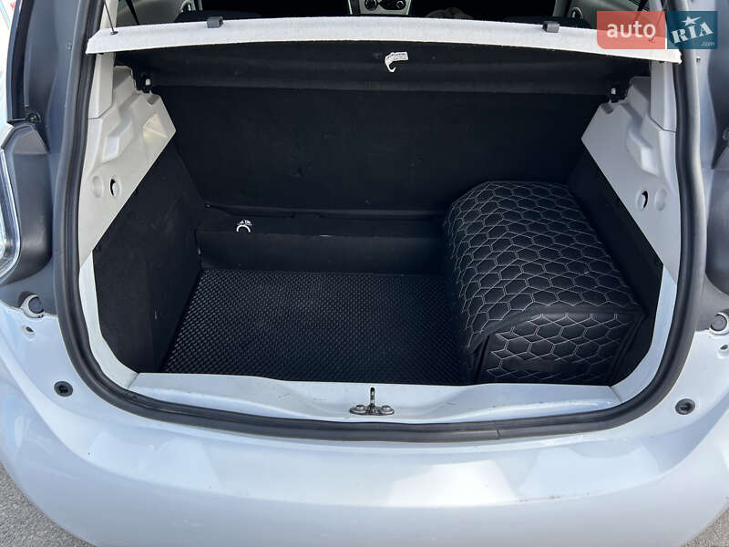 Хэтчбек Renault Zoe 2017 в Харькове фото 17 Хэтчбек Renault Zoe 2017 в Харькове