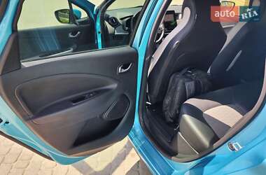 Хэтчбек Renault Zoe 2019 в 