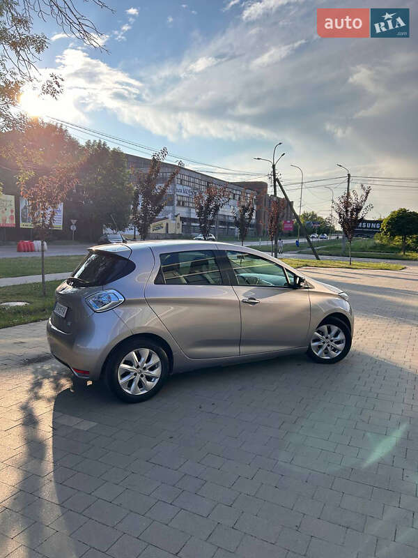 Хэтчбек Renault Zoe 2016 в Ужгороде