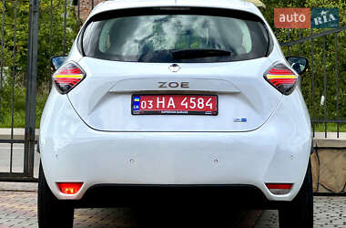 Хетчбек Renault Zoe 2022 в 
