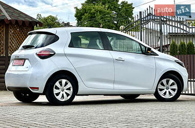 Хетчбек Renault Zoe 2022 в 