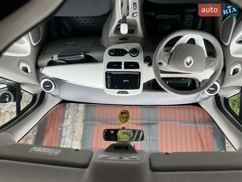 Хэтчбек Renault Zoe 2016 в Виннице