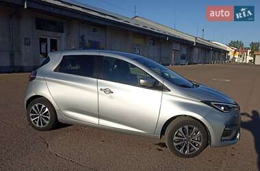 Хетчбек Renault Zoe 2021 в 