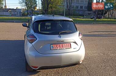 Хетчбек Renault Zoe 2021 в 