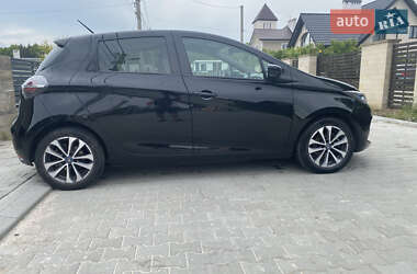 Хэтчбек Renault Zoe 2019 в 