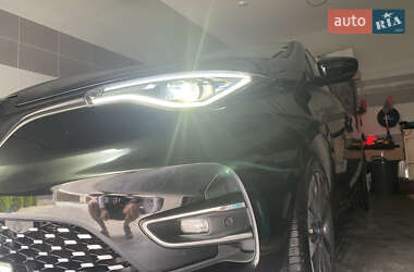 Хэтчбек Renault Zoe 2019 в 