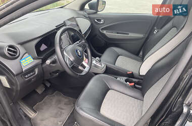 Хэтчбек Renault Zoe 2019 в 