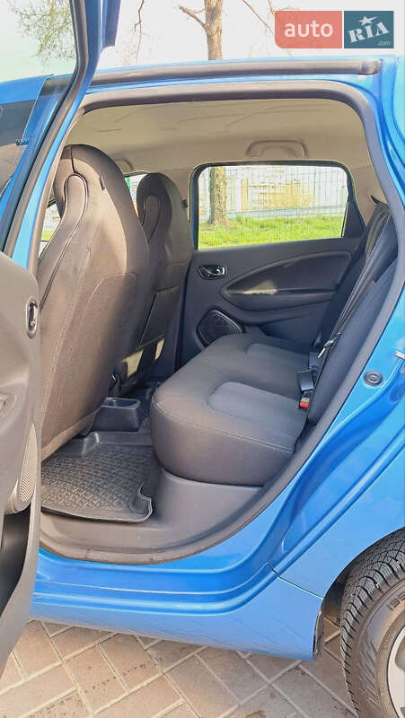 Хэтчбек Renault Zoe 2017 в Киеве