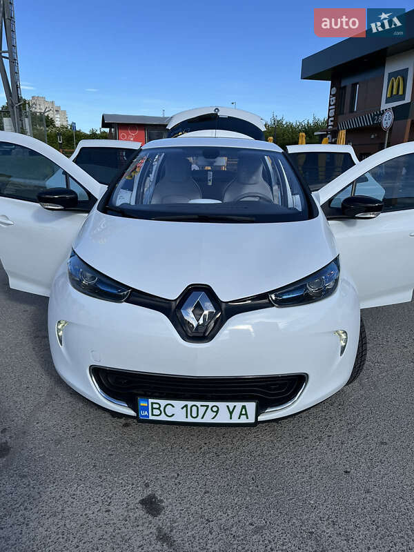 Хэтчбек Renault Zoe 2015 в Львове