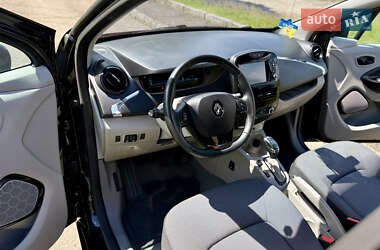 Хетчбек Renault Zoe 2016 в 