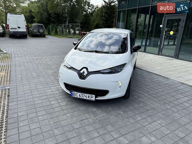 Хэтчбек Renault Zoe 2015 в Львове