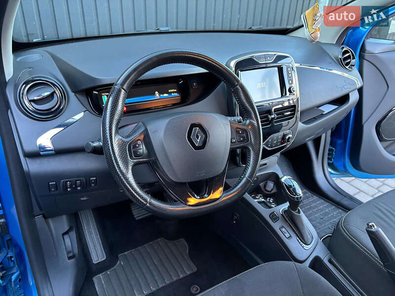 Хэтчбек Renault Zoe 2018 в Львове