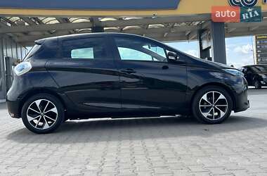 Хэтчбек Renault Zoe 2018 в 