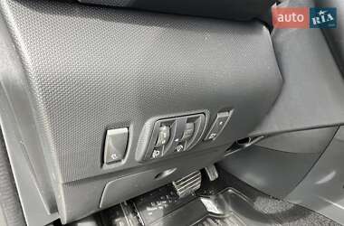 Хэтчбек Renault Zoe 2018 в 