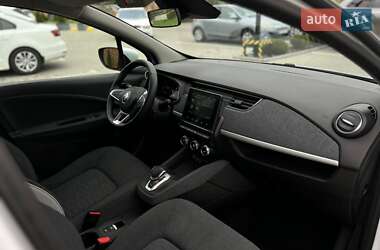 Хетчбек Renault Zoe 2022 в 