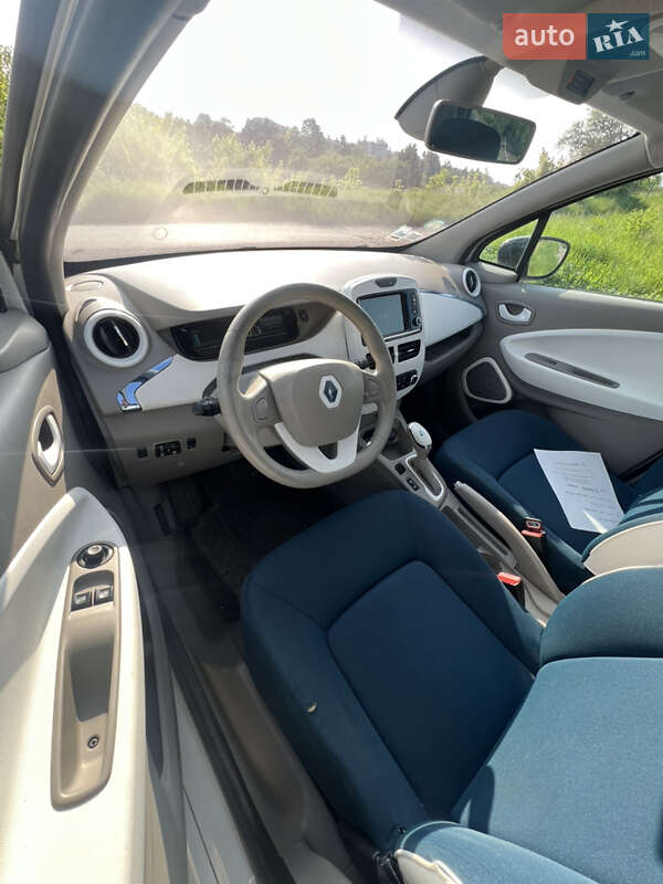 Хэтчбек Renault Zoe 2013 в Тернополе