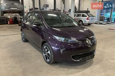 Хэтчбек Renault Zoe 2019 в 