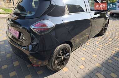Хэтчбек Renault Zoe 2023 в 