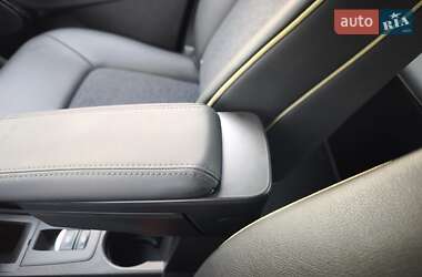 Хэтчбек Renault Zoe 2023 в 
