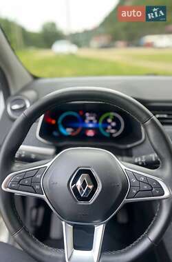 Хэтчбек Renault Zoe 2020 в 