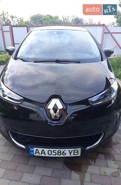 Хэтчбек Renault Zoe 2014 в 