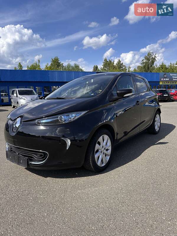 Хэтчбек Renault Zoe 2016 в Киеве