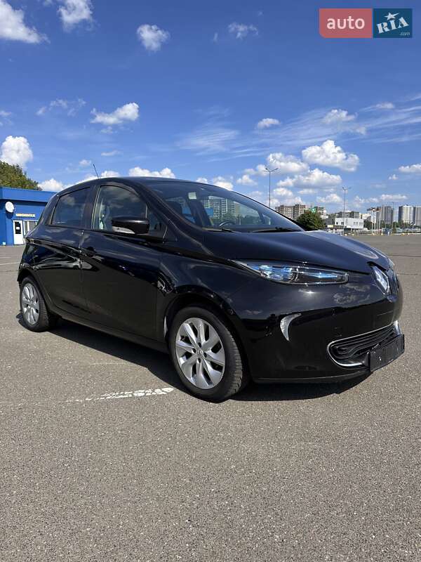 Хэтчбек Renault Zoe 2016 в Киеве