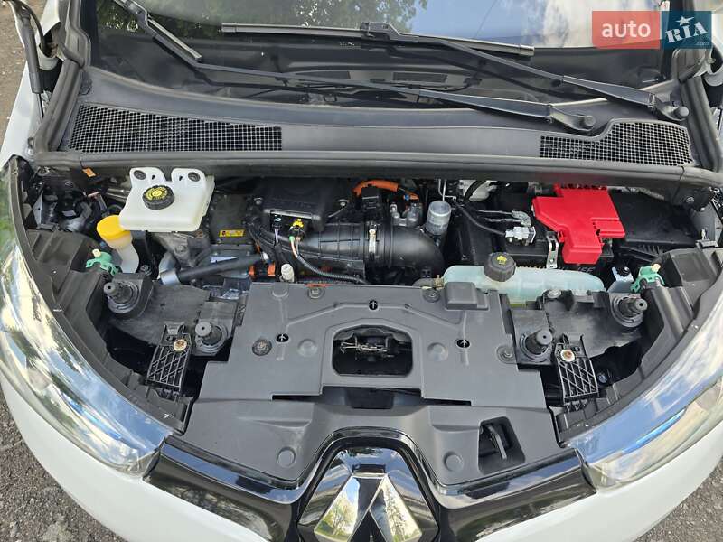 Хетчбек Renault Zoe 2016 в Вінниці