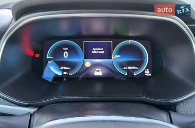 Хэтчбек Renault Zoe 2021 в 