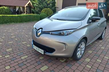 Хэтчбек Renault Zoe 2014 в 