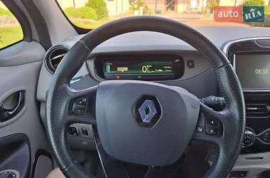 Хэтчбек Renault Zoe 2014 в 