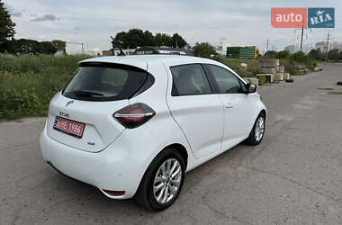 Хэтчбек Renault Zoe 2021 в 