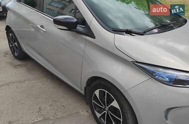 Хэтчбек Renault Zoe 2018 в 