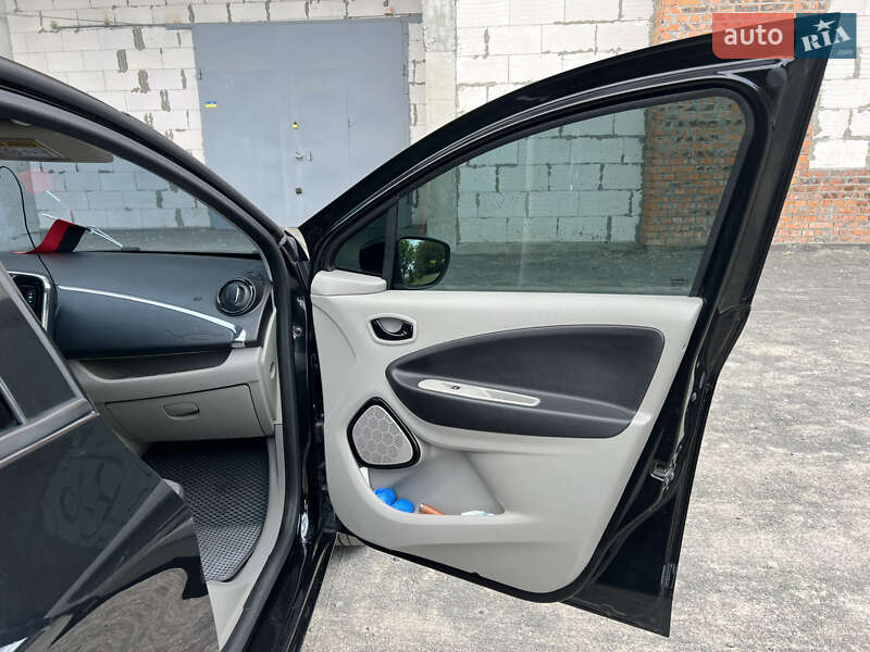 Хэтчбек Renault Zoe 2014 в Хмельницком