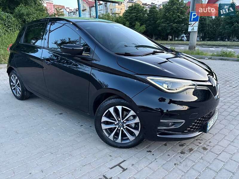Хэтчбек Renault Zoe 2020 в 