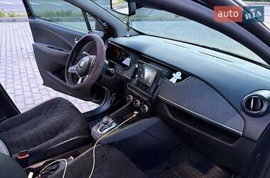 Хэтчбек Renault Zoe 2020 в 