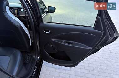 Хэтчбек Renault Zoe 2020 в 